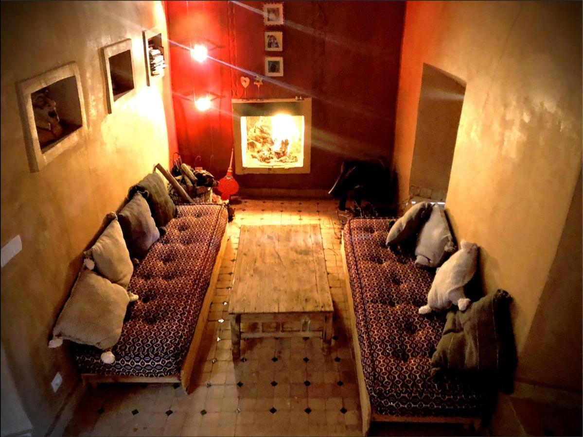Maison D'Hote "J" Agdz Bagian luar foto